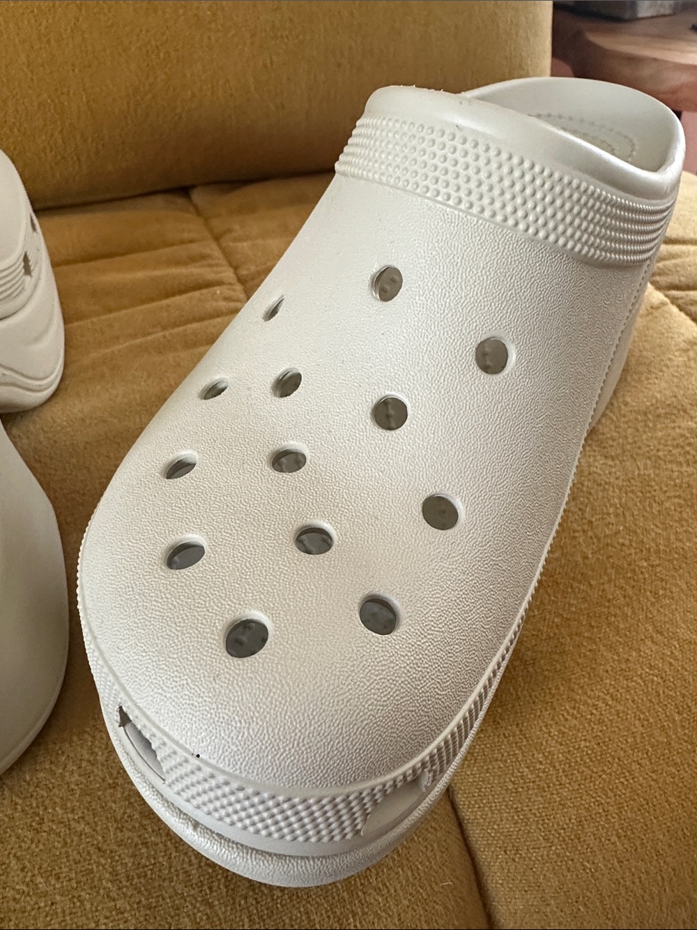 CROCS Bone White Platform Clog Slip-On - Picture 5 of 5